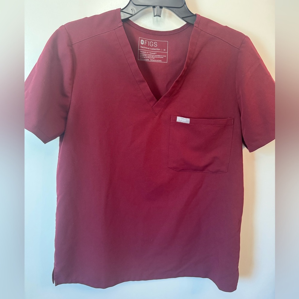 FIGS Catarina Scrub Top Medium Burgundy V Neck Medical Nurse Uniform